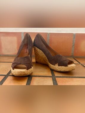 Vintage c.2005 KORS Michael Kors Brown Suede Espadrille Wedge Peep-Toe Heels